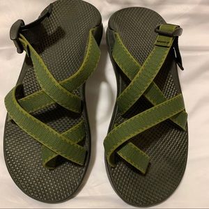 Men’s Chaco no heel sandals...size 8 men’s